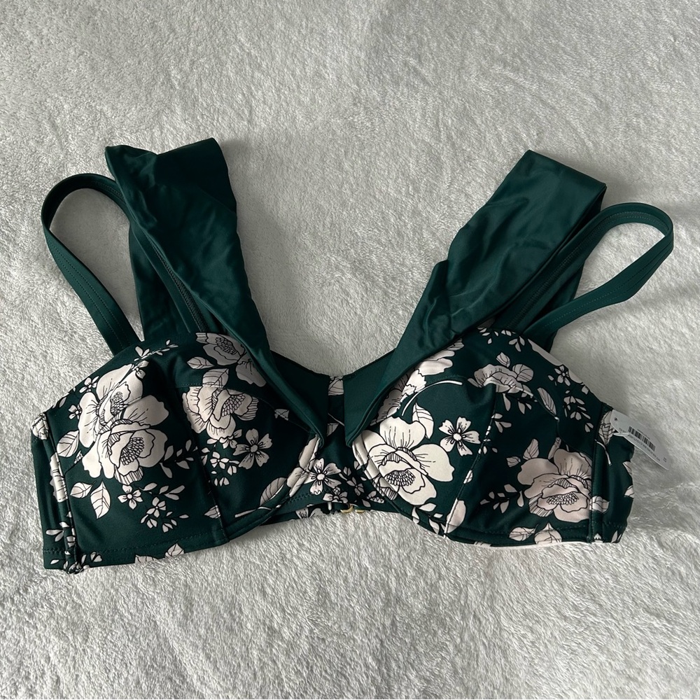 Adore Me women’s 0X green floral bathing suit top bikini top NWT new swim